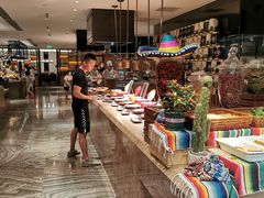 自助取餐区-海鲜自助餐厅·株洲大汉希尔顿酒店