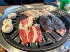 -明洞阿姨·韩式酱蟹烤肉·创意料理(三元桥店)