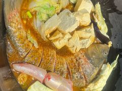 -鱼窝棚柴火铁锅炖(富山屯店)