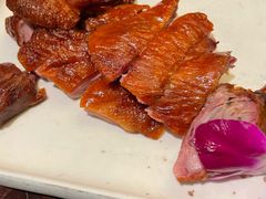 香酥鸭-新白鹿餐厅(爱琴海购物中心店)