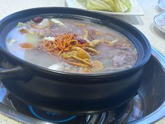 -九寨沟特色牦牛肉汤锅
