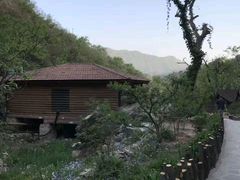 -北京水岸山吧度假村(雁栖镇店)