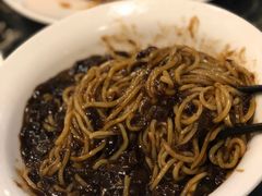 -桃园中华料理炸酱面(燕儿岛路店)