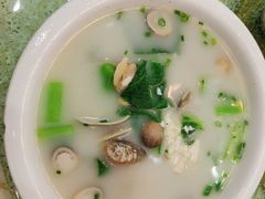-鹏城人家海鲜酒家·23年老字号(较场尾店)