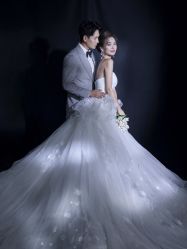 -女王风尚STUDIO·轻奢化定制