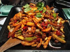 -炭舍干锅·烤鱼(扬名广场店)