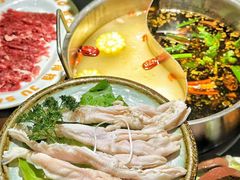 -居石捞·潮汕卤水火锅(南国明珠店)