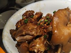 招牌猪脚-大碗厨 25年老字号 现炒湘菜(四季天地店)