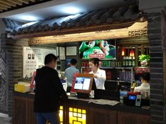 -张氏宽窄巷成都名小吃(茂业百货华强北店)