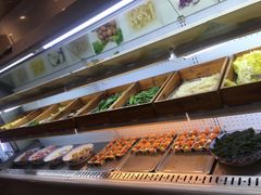 自助取餐区-韩大地海鲜自助烧烤城(黄兴路步行街店)