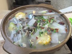 -江湖亮亮蒸虾大排档烤全羊清真(武汉总店)