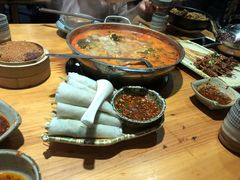 -老凯俚酸汤鱼(鸿通城店)