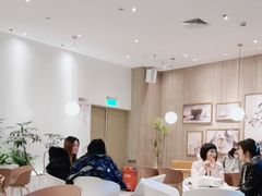 -奈雪的茶(市百一店)