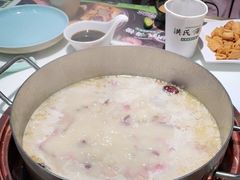 -洪氏嗨捞·猪肚鸡火锅(阳光天地店)