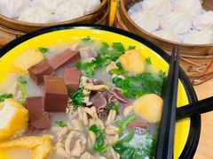 蟹黄大汤包-龙咆汤包·手工现包小笼(拱北口岸店)