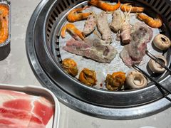-汉金城海鲜烤肉自助百汇(威海威高广场店)