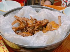 秘制盐焗乳鸽-侠成水上农庄(工业大道店)