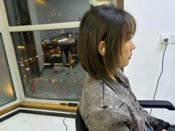 -V7 HAIR SALON