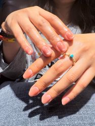 -悦指间美甲美睫