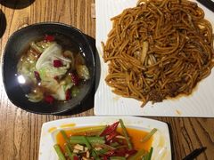 -俏湘私房菜(国贸店)