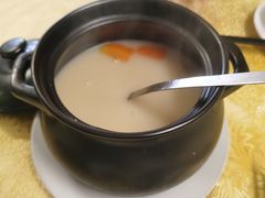 白果猪小肚汤-粤友餐厅
