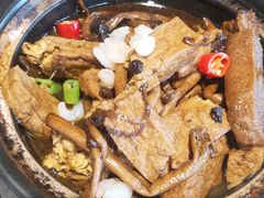 -吴越荣记苏州菜·松鼠桂鱼100%活鱼现做(斜塘老街店)