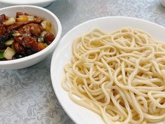 -汗腾格里·风味餐厅(新疆驻京办店)
