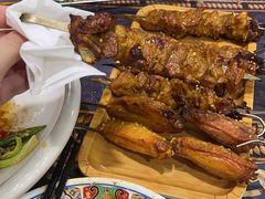 -乡村馕坑肉·烧烤·新疆菜·本地人更爱吃(阿勒泰首店)