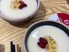 -叁煨蹄花·下饭盐帮菜(人民广场店)