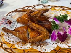 红烧乳鸽-津津菜馆(绝没分店)