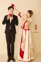 -二十一世纪婚纱摄影(省府前街店)