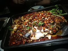 -叹鱼·贵阳烤鱼餐厅(中大国际店)