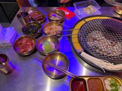 -釜山火炉·海鲜烤肉(紫藤路店)