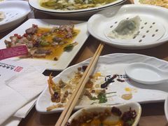 -东方饺子王(重庆路亚泰店)