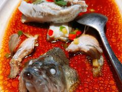 -河畔春天时尚餐厅