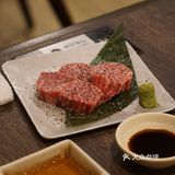 日式料理：一口纯正和牛