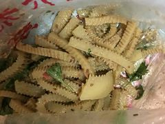 -老六素货(王顶堤店)