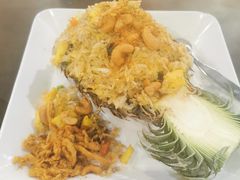 -Pier 21 (Terminal 21 Asok)
