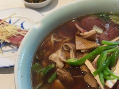 -镇南锅盖面馆(解放路店)