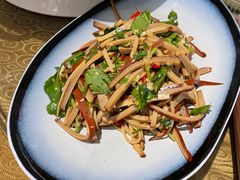-桉树林A coffee 森林餐厅(三圣乡店)