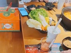 -呷哺呷哺(凯旋广场店)