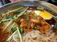 -韩风烤牛肉冷面店