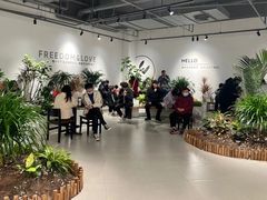 -胖东来生活广场(健康路店)