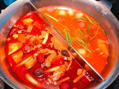 -湊湊火锅·茶憩(新中关购物中心店)