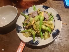 -Cuc Gach Quan Restaurant