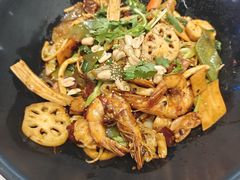 -醉人椒麻辣香锅(王府井喜悦店)