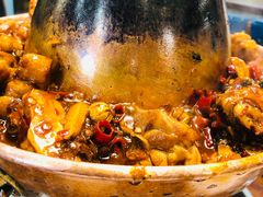 鸡腿肉-超越炭火牛蛙火锅鸡(河东店)