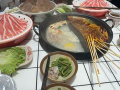 -伍师兄市井火锅(东部星悦天地店)