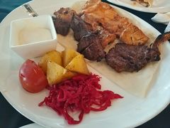 -Efes Turkish & Mediterranean Cuisine 艾菲斯餐厅(陆家嘴店)