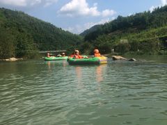 -雅鲁激流探险漂流